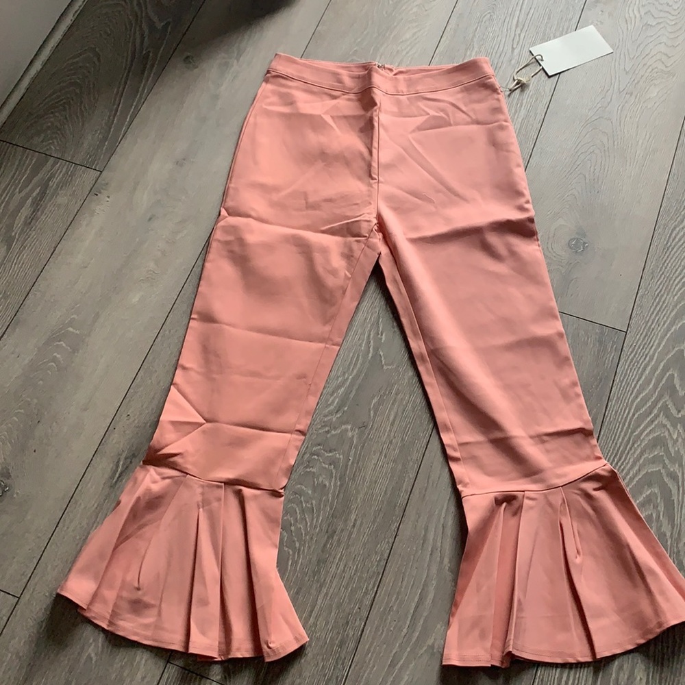 Alythea women’s cropped pants